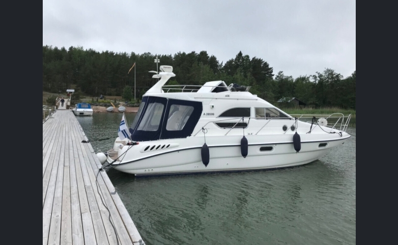 Sealine 33 Flybridge-kuva-1